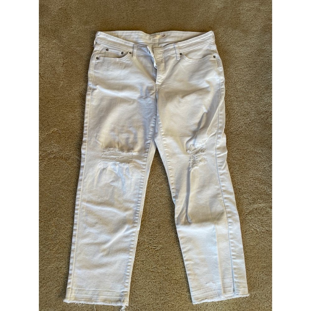 Levi's White Boyfriend Jeans